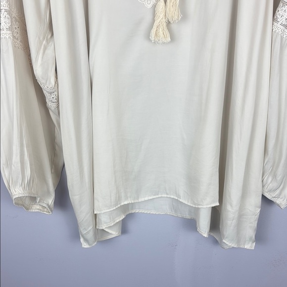 NWT Suzanne Betro Division Signature Ivory Lace Detail Tassel Tunic Size 2X - Picture 10 of 12